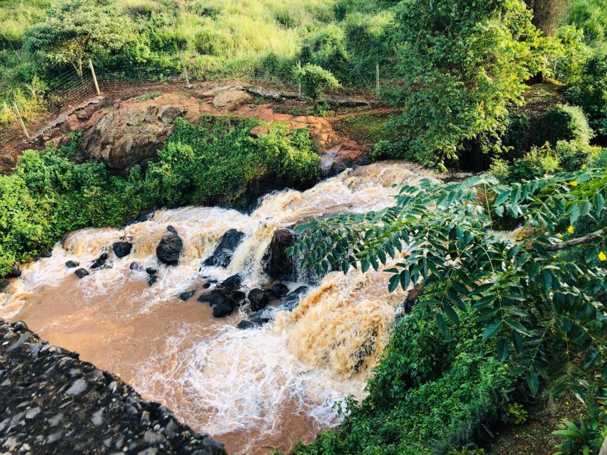 villa rockstop falls Nairobi Exteriör bild